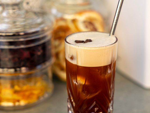 L'Auberge Café Frappé 